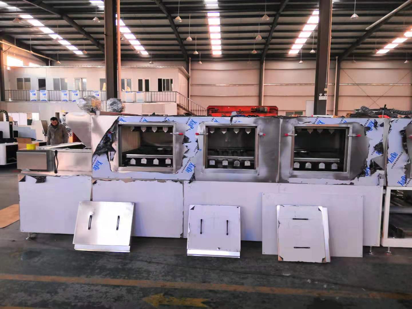 解鎖工業清洗新效率！噴淋清洗機，搞定零部件油污除銹難題